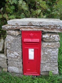Photo of letterbox at Melsetter